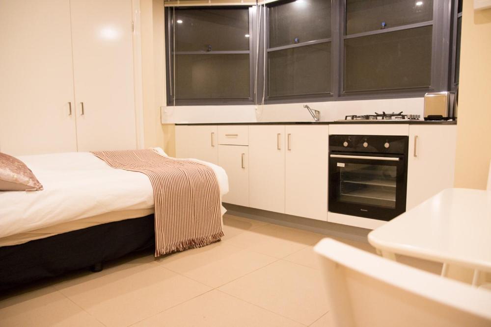 Готель T&M House Strathfield Екстер'єр фото